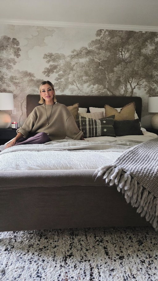 From plain white walls to WOW-WORTHY vibes ✨ 

We installed this STUNNING @rebelwalls wallpaper mural and watched this bedroom go from meh to magical. Impact: 100% incredible wouldn't you agree? 

* Wallpaper mural is called: The Vintage Grove, Beige 
* ALL FURNITURE and DECOR is from my good friends @shoppejvinteriors 

#wallpapermural #rebelwallswallpaper #bedroommakeover #bedroomdesign #bedroomideas #wallpapermurals #interiorstylist #bedroomstyling