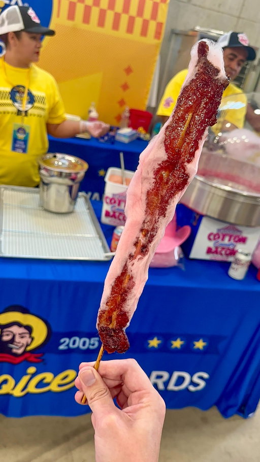 RANKING STATE FAIR OF TEXAS FOOD PART 1 🎟️ We went all out on food at the @statefairoftx and these are some of the best bites you have to check out - be sure to SAVE this video and come back for Part 2! 

Some are better than others for sure, but those Candied Pork Belly Bites are a must 🍖

📍 State Fair of Texas | 3809 Grand Ave, Dallas, TX 75210

#dallasfood #texas #dallas #statefairoftexas #dallasfoodie #dfweats #dfw #bbq #dallaseats #fried