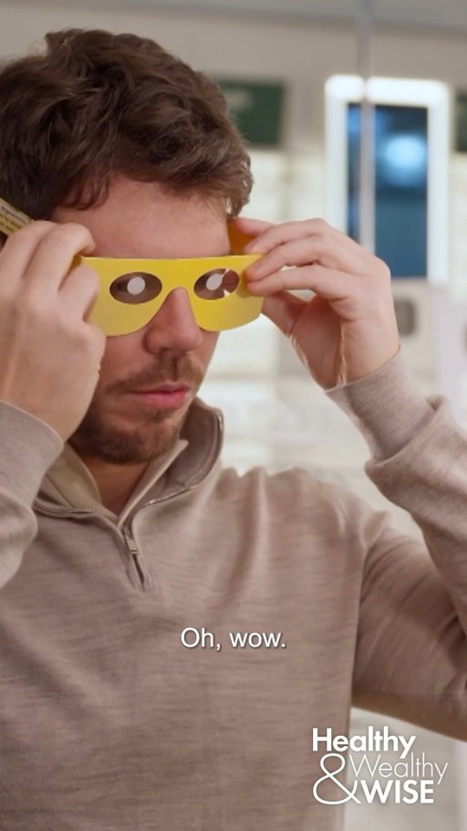 Dr Michael Mrozinski hits the streets of Melbourne with some crazy glasses to show just why we need to get our eyes checked regularly!
If you missed last night's Healthy, Wealthy & Wise with Specsavers Australia head to 7plus and catch up now.
