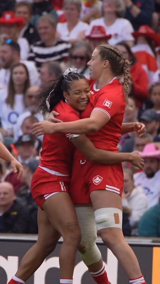 Right in front of the England fans 😅

#RWC2025 #RWC2025Final