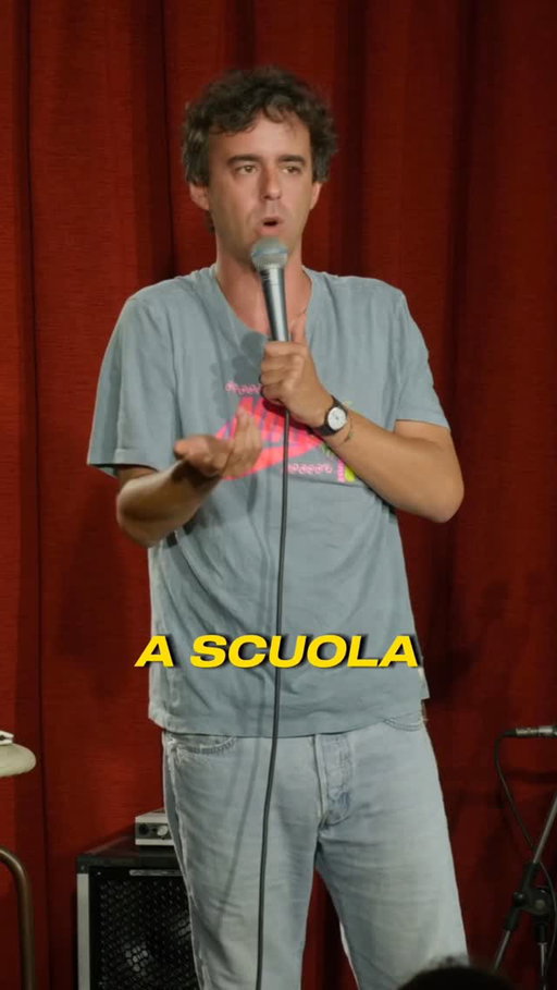 Professori stressati e studenti milanesi antipatici 👨‍🏫
A breve arrivano novità frizzanti🦩🎫

Uno spezzone di improv da una serata secret a Bologna
@bravo_caffe @becomedy_uk @giuseppe_lanno