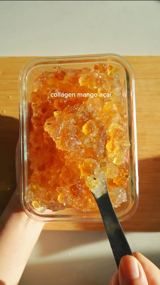 eating collagen with açaí bowl ✨ 

For recipe, make sure you’re following me then comment “gimme recipe” so that the message goes thru.

These orange gems are called peach gum, a plant-based source of collagen. Once soaked, they turn jelly-like and have a chewy texture. I love adding them on top of my morning @sambazon açaí bowl, it’s not only delicious but also super nourishing. Peach gum is great for skin, and acai is a superfruit packed with antioxidants and other health benefits, so this breakfast feels like a real energy and wellness boost. Plus, it’s so easy to prepare!