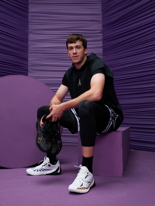 « I couldn’t be more excited to share the AR3 with the world. Every detail of this shoe reflects my growth as a player and the journey we’ve been on since the AR1. The AR3 is about entering a new era, one where I want to continue proving myself, inspiring the next generation, and bringing my fans along with me every step of the way. » - AR15

The Rigorer AR3 represents Austin Reaves stepping fully into the next chapter of his career. From above, the upper takes the shape of wings, symbolizing the rise of Reaves’ career and drawing inspiration from the city where he’s made his name, Los Angeles

The Rigorer AR3 will launch at 11 AM ET / 8 AM PT on October 4, 2025, exclusively on KICKSCREW.COM. An autographed pair will be given away to one lucky fan. Use the link in our bio to join the launch and giveaway.