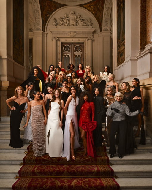 Not just a photo, a moment in sisterhood history. Captured by @damon_baker before Le Défilé at Hôtel de Ville de Paris, this portrait brings together extraordinary women who each embody strength, beauty, and their own worth.

#LOrealParis #LeDefileLOrealParis #WalkYourWorth #WorthIt #ParisFashionWeek