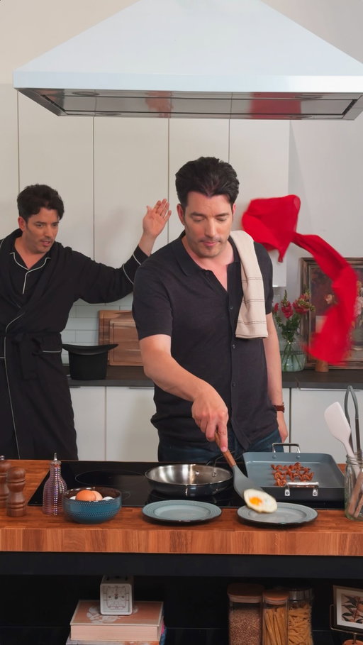 #WhirlpoolPartner Busy mornings = me wishing for a second set of hands. The @whirlpoolusa Intelligent Induction Cooktop gets it — multitasking breakfast while I get everyone ready for the day has never been so easy. #ad