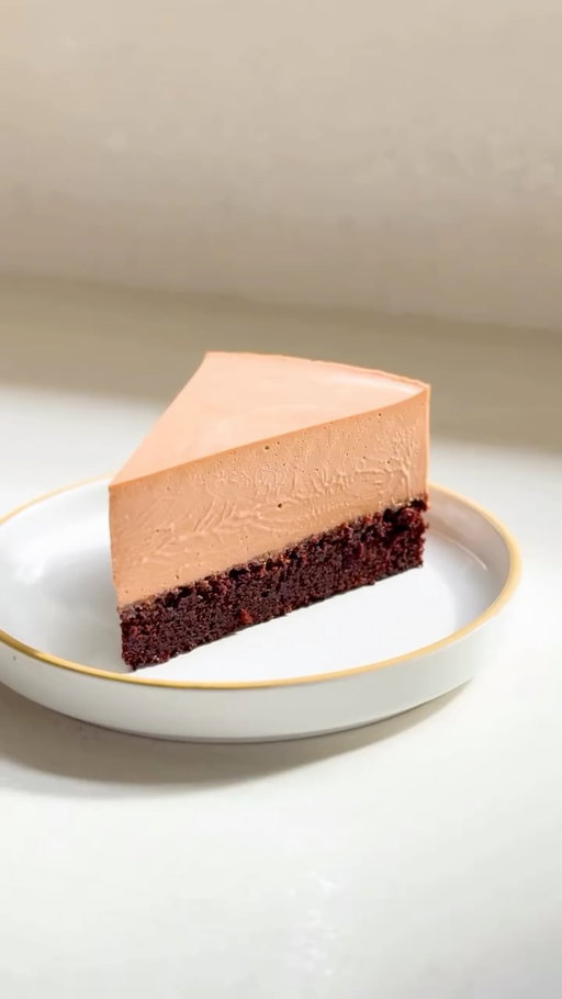 Milk chocolate mousse cake 🍫 The beauty with this is just how simple it is - a light milk chocolate mousse with a soft chocolate sponge. By making it in the ring mold it comes out so clean too. Serve it with a little whipped cream or some coulis 🤌 I got sent some lovely milk chocolate from @chocolatetreescotland and just wanted to find the perfect dessert for it, the flavour of their chocolate took it to another level! Click the link in my bio for the full recipe, it’s free on my website