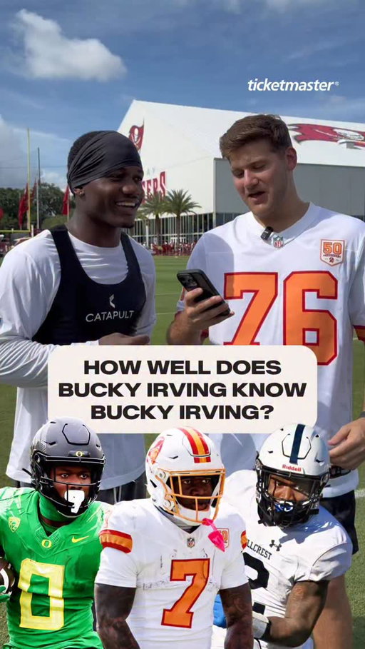 Cereal, Mr. Incredible action figure & Tavon Austin highlights = Bucky’s gameday routine 👀
