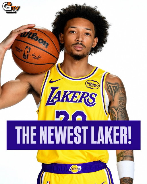 A first look at Nick Smith Jr. in a LAKERS uniform! The 6’2”, 21-year-old signed a Two-Way contract with L.A. yesterday. He was a first round NBA Draft pick in 2023 and averaged 23.0 PPG last year in the G League. 🔥 @lif3nick