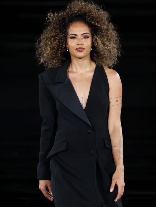 What a special night!! An experience I'll forever cherish. Thank you @lorealparis 💌 #LEDEFILELOREAL #WALKYOURWORTH #WORTHIT