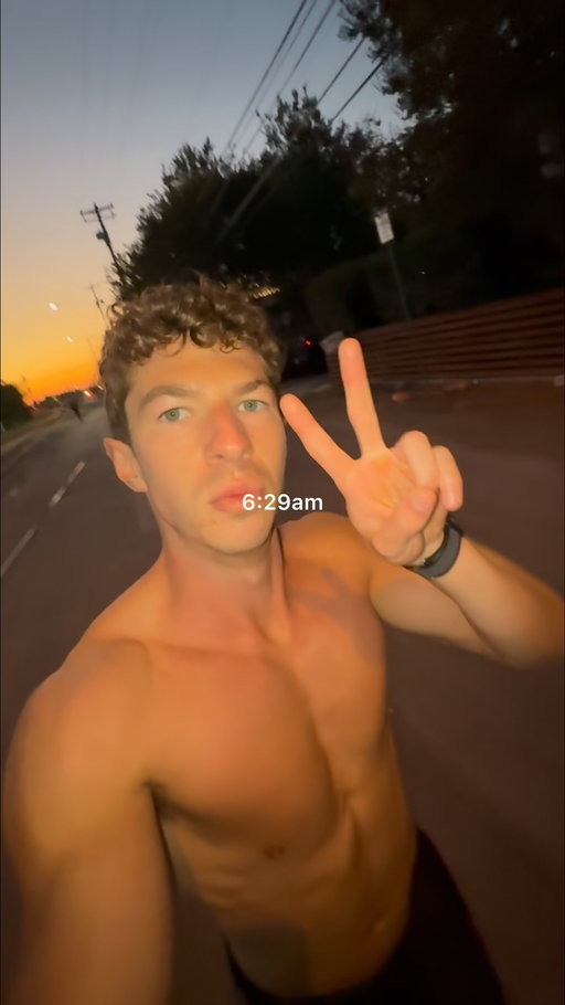 Do I want to get up at 5:30 every morning? No. Which is exactly why I do it. 

#reels #vlog #morningroutine #fyp #running #lifestyle #active #sauna #routine #healthy #earlymornings
