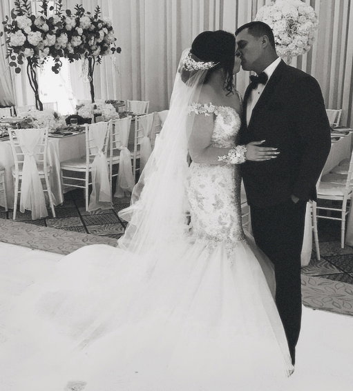 8 years ago today we said “I do” 💍🤍 

Can’t believe how quickly time has flown. 8 years down, a lifetime to go 🥂✨