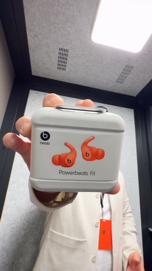 New Powerbeats Fit Unboxing in Spark Orange! This color pops on the redesigned earbuds that are the evolution of Beats Fit Pro. New Wing Tips are comfy and stay in the ear well and for $199 these pack a punch. IPX4, Spatial Audio, ANC, Transparency mode, H1 Chip and adaptive EQ make this a workout must. What do you think about these wireless earbuds them will you grab one? #tech #technology #unboxing #beats #beatspowerfit #powerfit #power #spark #orange #audio #workout #earbuds #earbudswireless #wireless #reels #reelsinstagram
