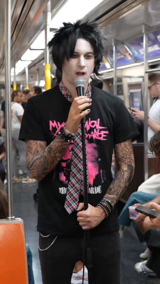 An Emo kid does stand up on the subway in NYC. #emo #poppunk #therejects #comedian