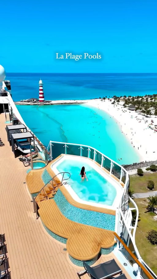 Either way, amazing views are guaranteed 😍 Which MSC World America pool would you choose?

#MSCCruises #MSCWorldAmerica