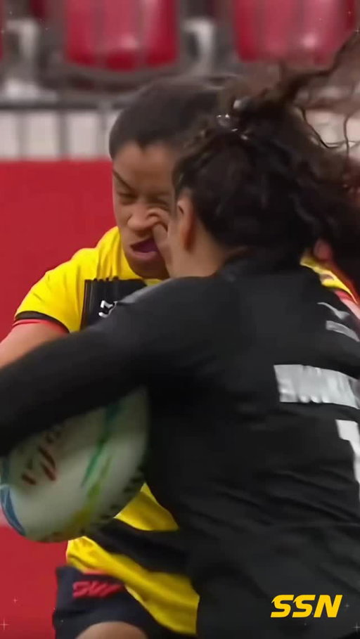 Women’s Rugby is Next Level😳🔥‼️

#rugby #rugbyunion #rugbyleague #rugbylove #soccer #football #nfl #nflnews #nflmemes #nflhighlights #womeninsport #explore #explorerpage