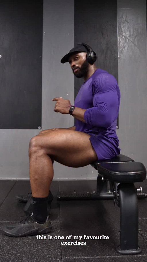 One of my favourite exercise to strengthen and develop your lower back , with a lighter weight its a great Pre/Rehab exercise too👌🏾🔥 

.
.
🏋🏾‍♂️ 7 days free on my Crossliftr training app hit the link on my Bio 🌎 
.
.
.
#posteriorchain #lowerback #workout #fitness