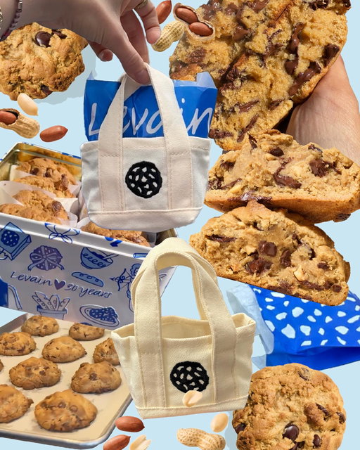 Back by popular demand! Our iconic mini tote (perfect for carrying our big cookies🍪) is making a return this weekend only!
 
👜 The first batch of customers each morning will receive 1 Levain Bakery mini tote with any cookie purchase 
📍 Available at ALL RETAIL LOCATIONS 10/3, 10/4, and 10/5
⏰ Quantities are very limited… so come early to snag yours!