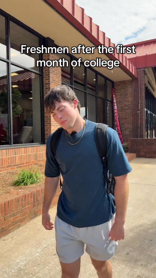 Can’t lie, the homesickness is setting in #homesick #college #freshman #collegehumor #collegelife