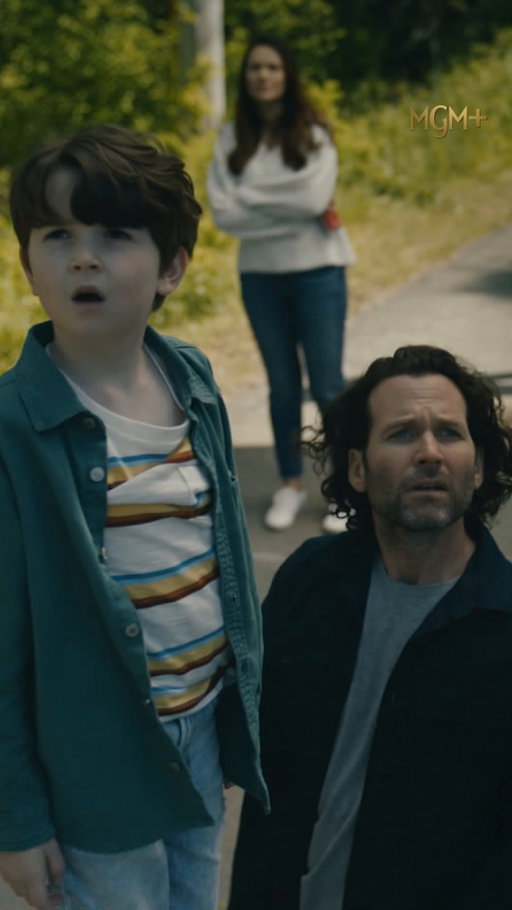 Why is there a tree in the middle of the road? 3 seasons of #FROM later and the answer is nothing like they’d expect. Catch up and tap in #FROMily 👀