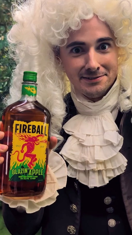 Most significant drop since gravity 🔥🤝🍏

#fireball #fireballwhisky #blazinapple
