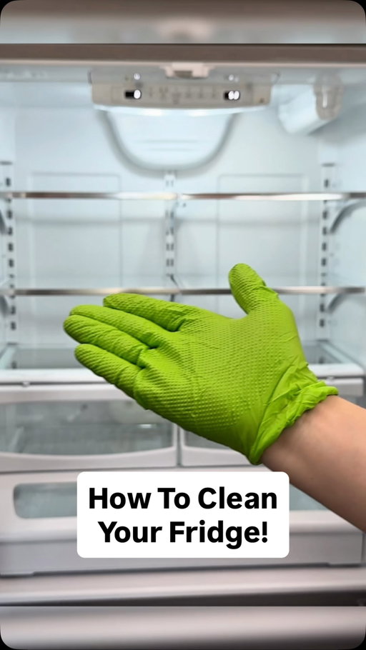 The best way to clean your refrigerator!