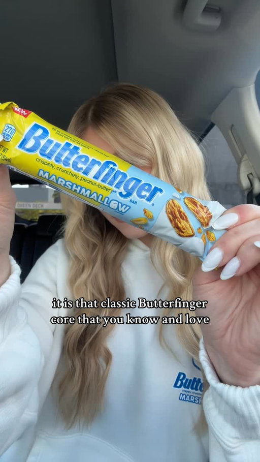 The new Marshmallow Butterfinger is here & I can confirm it is the moment this Halloween season. #ad
•
It’s crispety and crunchety and has the perfect creamy peanut butter flavor. Go grab one at your local @caseys today!
 
@butterfinger #butterfingerpartner #butterfinger #candy #foodie #explore
