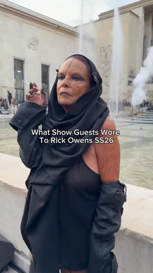 Attend by @fkatwigs and @gunna, here’s all of our favorite looks from the FROW @rickowensonline SS26 

Video: Hypebae