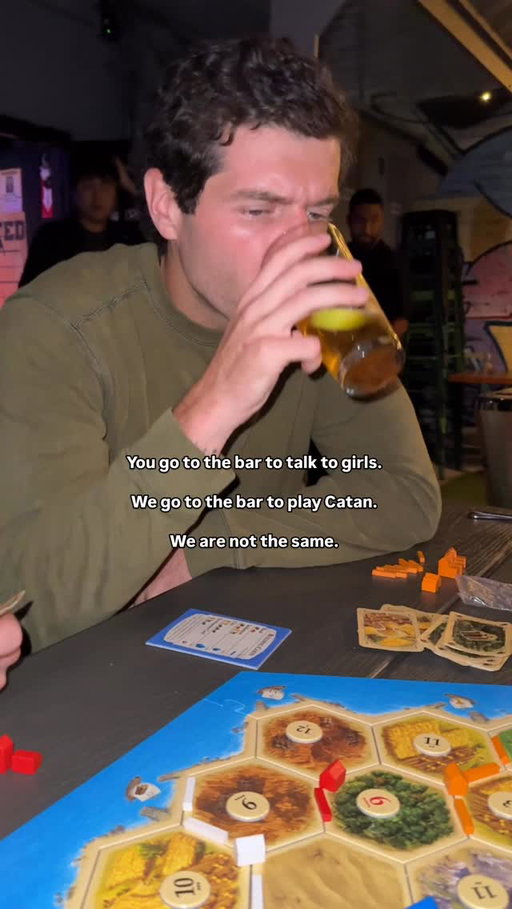 a night to remember 🙏 
#beer #bar #friends #catan