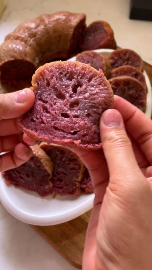 Ube Honeycomb Cake, inspired by Vietnamese Bánh Bò Nướng! 🌟🍯🍇✨ Find the recipe linked in bio @groovyfoodiess