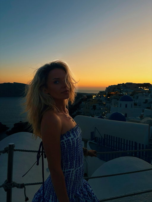 Santorini deserves its own post 🇬🇷