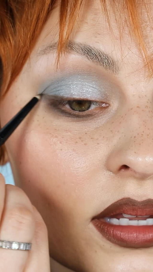 @blendbunnycosmetics X @robertwlsh Divination Palette
@hungvanngobeauty Eyeshadow Palette | New Neutral
@hindashcosmetics Heroline Eyeliner
@clio_official Superproof Kill Lash Mascara | Long Curling
@buxomcosmetics Lash Xtension Mascara
