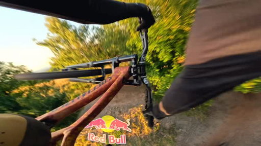 partylaps anyone? 😎🥵
Watch more angles from this epic sunset session in ‘PARADIGM‘ - out now. 👊 (link in bio) 

#pov #freeride #jumpline #mtb