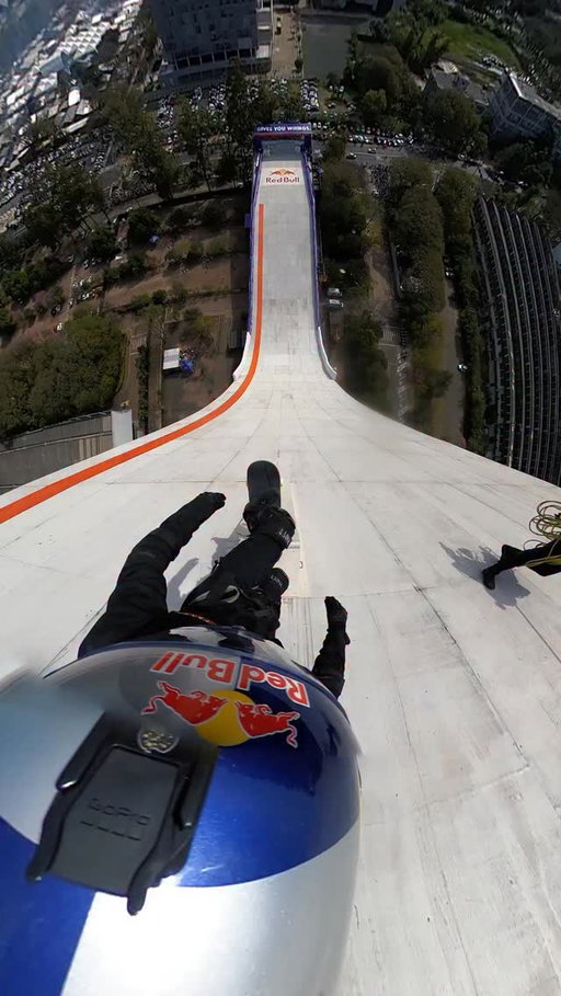 Building on top of every skateboarder’s dream

@diassandro drops from 70m high above the ground into the world’s biggest skate ramp reaching an incredible 103km/h, presented by #PradaLineaRossa

#redbull #givesyouwiiings #prada #skateboarding