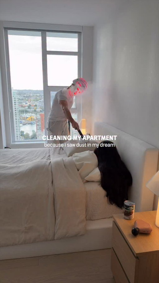Cleaning my apartment because I was sleeping last night and had a dream about dust 

#cleaning #cleantok #apartmentherapy #cleaningmotivation #asmrcleaning #cleanwithdrew