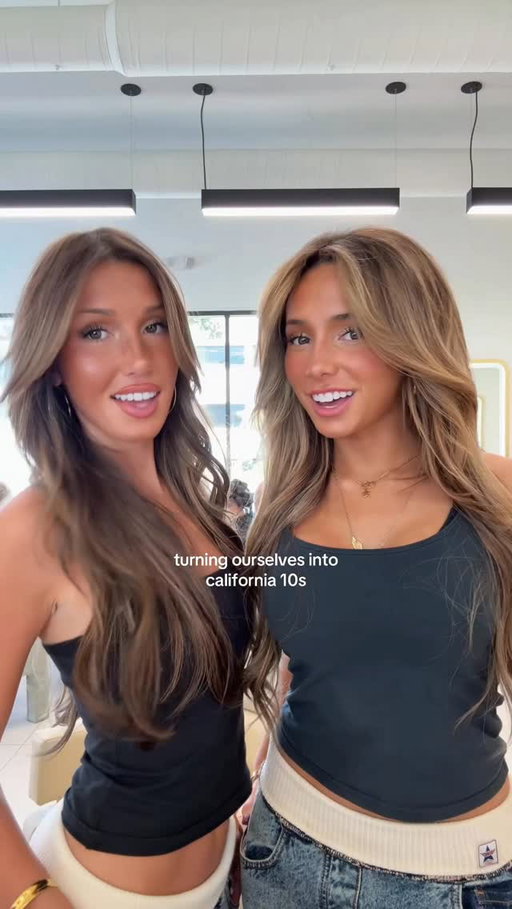 not raining here @hairby_chrissy @habitsalon 

#girls #hair #hairsalon #hairtransformation #haircolor #brondehair #trending