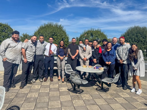 Kicking off the first Friday of the month with our Porsche Tysons Corner team and some delicious carne asada. Nothing better than good food and even better company.
.
.
.
#Porsche #PorscheLife #VA #Virginia #ViennaVA #TimelessMachine #ThereIsNoSubstitute #PenskeAutomotiveGroup #TysonsCorner #PorscheUSA #PorscheTysonsCorner