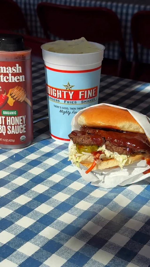 Calling all Austin locals! We’ve teamed up with @mightyfinetx to bring the heat with the Hot Honey BBQ Smash Burger (the ultimate gameday fuel) 🍔

Starting October 6th, swing by and get your hands on this limited-time burger of the month from Smash Kitchen and Mighty Fine.