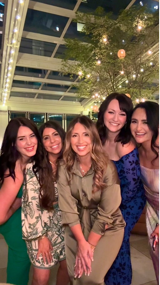 The party may be over but these friendships will last a lifetime 🎉

Until next time! 

#fridaynight #amazon #amazoninfluencerprogram #amazoncanada #partytime #girlstrip