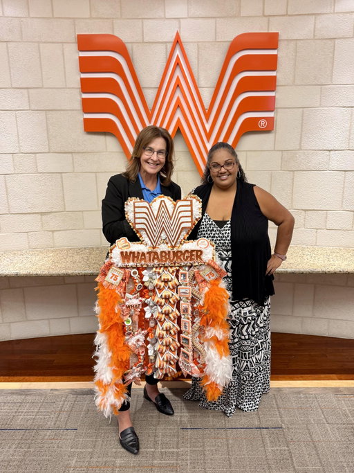 Wouldn’t be homecoming season without a mum, and it wouldn’t be Whataburger if it wasn’t customized! 🧡 Thanks to Savannah Salinas for sharing her magnificent 75th anniversary Whatamum with us, and happy homecoming to students celebrating across the country!