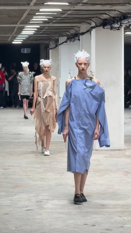 @junyawatanabe spring 2026 paraded today in Paris. See more from the @parisfashionweek collections at WWD.com — #linkinbio 🔗

Video: @bloomtiful