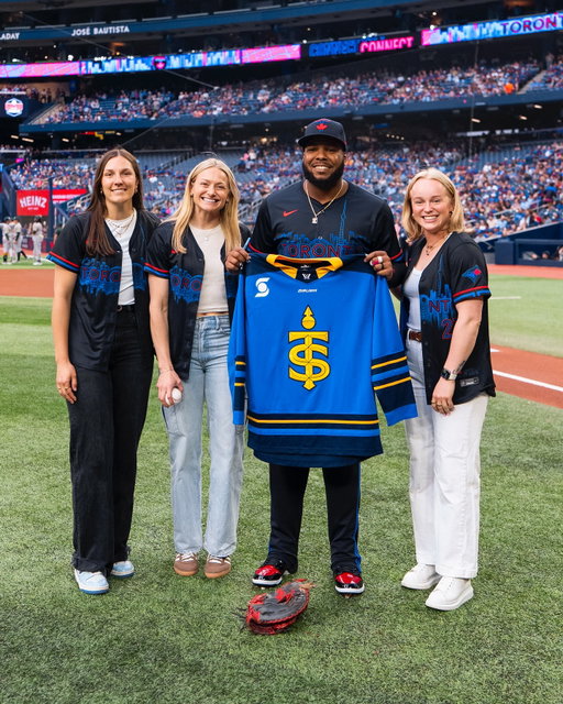 LET’S GO, BLUE JAYS 💙

Good luck to the @BlueJays as they start their postseason run! The whole country is behind you 🍁