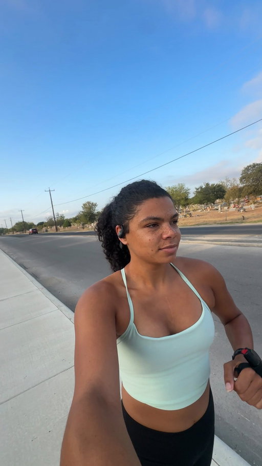 girl mathing my way through this marathon #marathontraining #honolulumarathon