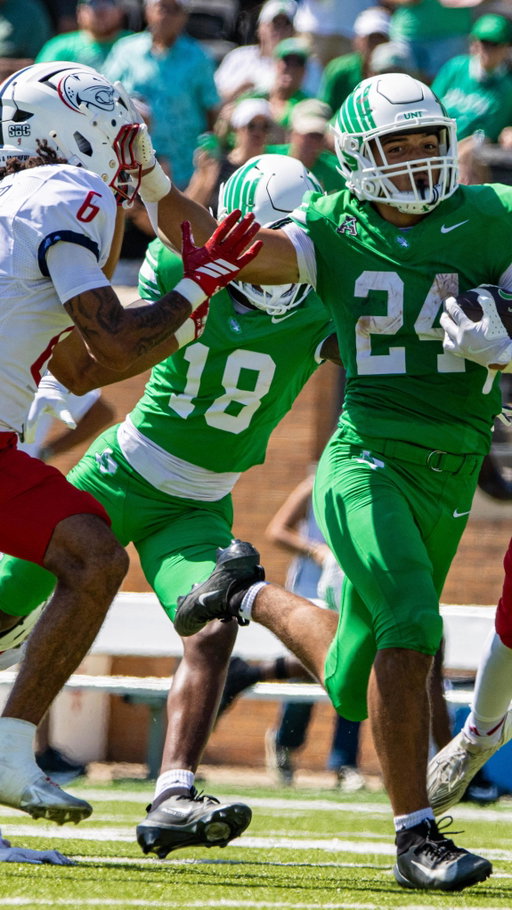 A @calebhawkins19 highlight to cure any of those bye week blues

#GMG🦅
