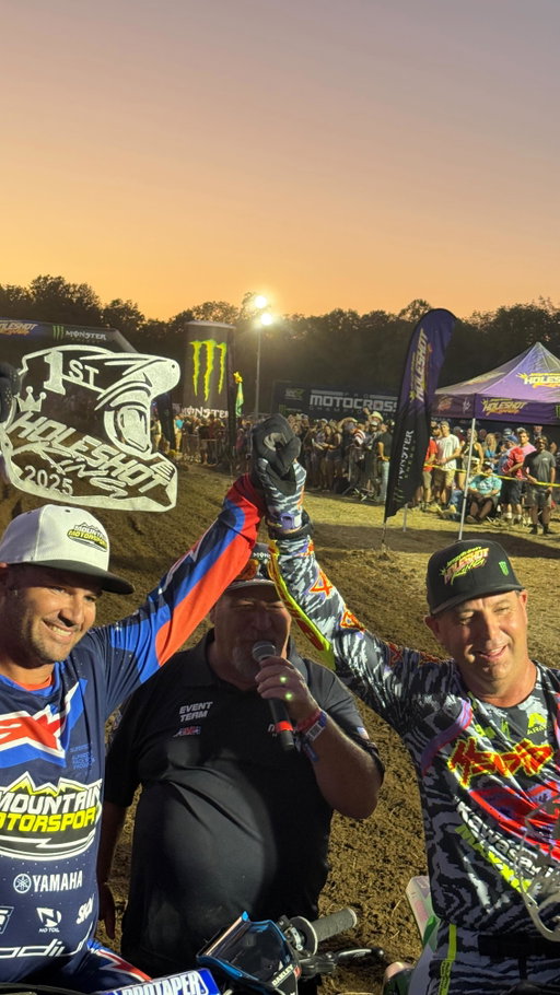 The @jeremymcgrath Holeshot King was unreal… a cast of legends back on the gate for bragging rights. 
@crtwotwo @rickycarmichael @6time @damonbradshaw45 @ryanvillopoto @hotsauce9 @emig47 @jeffward3x 

Presented by @rockwellsunglasses 
Wt20 for 20% off