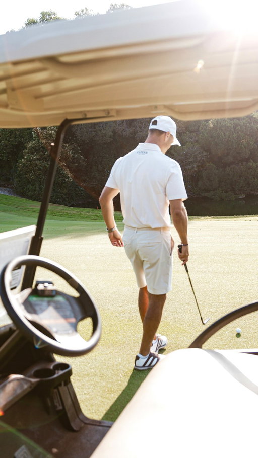 ⛳️ #TraditionRefreshed
—A very important message by @martinkaymer59 on the lessons he learned through golf.

#CleeksGolfClub #TraditionRefreshed
#LIVgolf #Golf