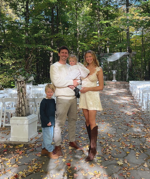 7 years married, 2 kids, our dream home, and a few businesses later❣️💍 I will keep choosing you over and over. Thank you for the most exciting, passionate, loving, and healing years. I am forever grateful that I get to live this life with you, Dan. Excited to grow old together xx

#weddinganniversary #husbandandwife #couple #wedding