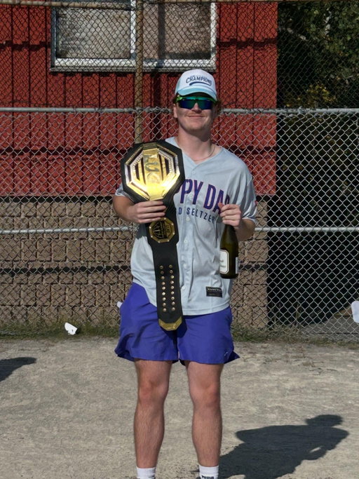 @scottcoless is the Softball finals MVP with two home runs 🔥🔥🔥🔥