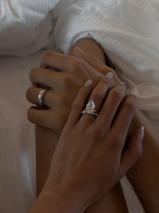 Woke up married 🤍