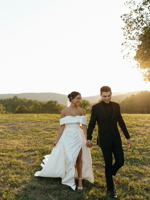 365 days of marriage with my best friend. Cheers to our first anniversary and a lifetime of adventures together! 🥂❤️

I LOVE YOU @andreaathrasher