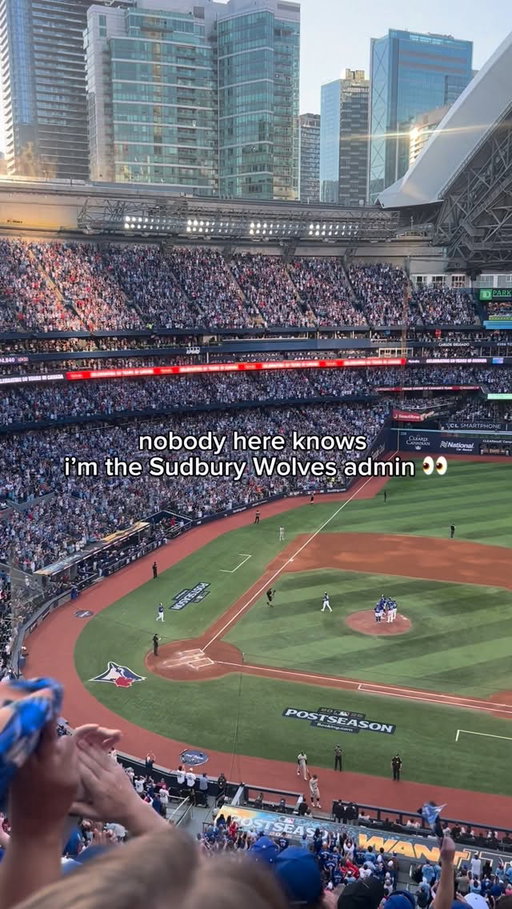 we outside 👀 @bluejays